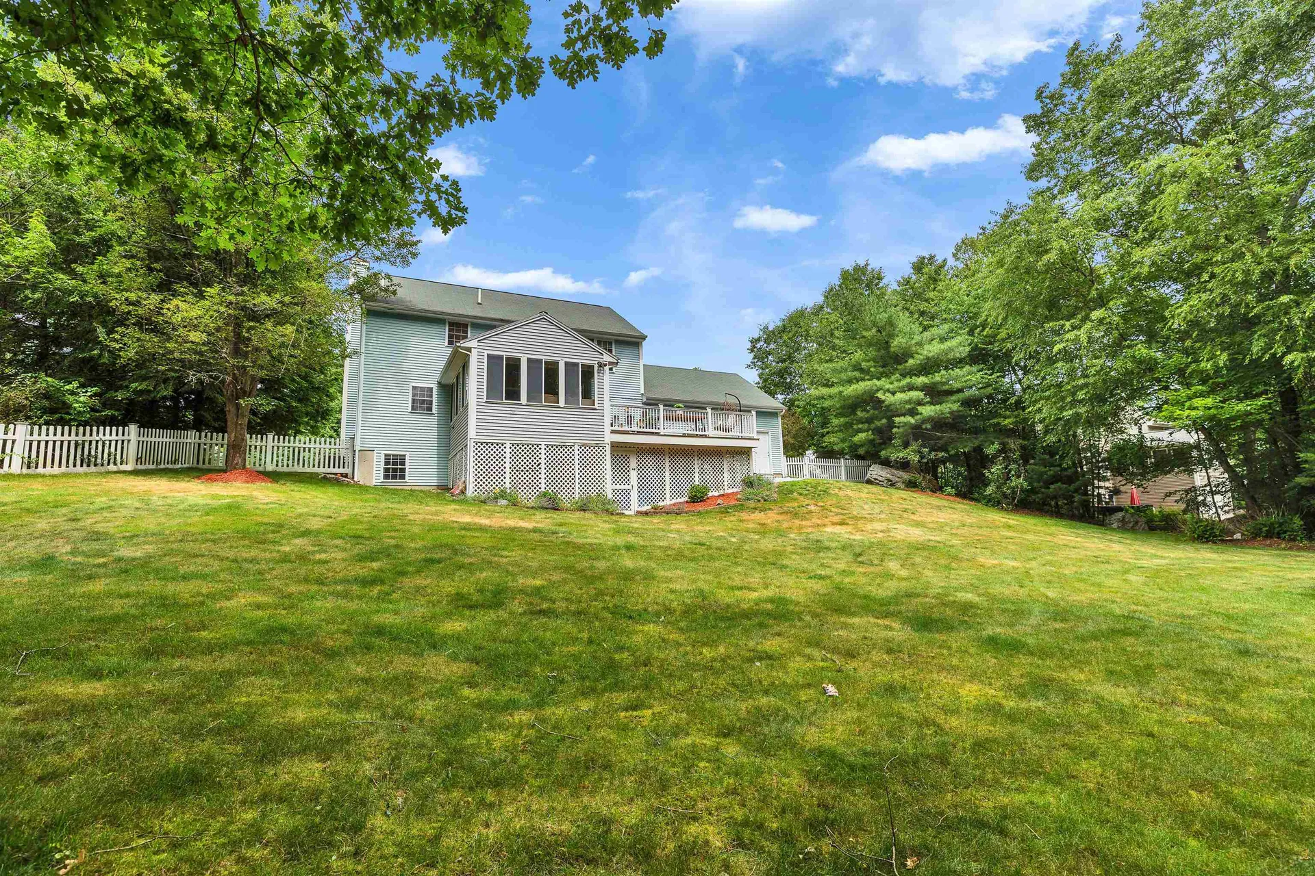 22 Sarah Drive Merrimack NH 03054