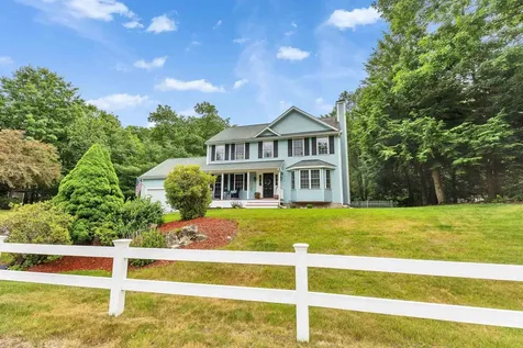 22 Sarah Drive Merrimack NH 03054