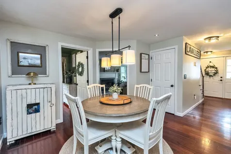 22 Sarah Drive Merrimack NH 03054