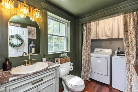 22 Sarah Drive Merrimack NH 03054