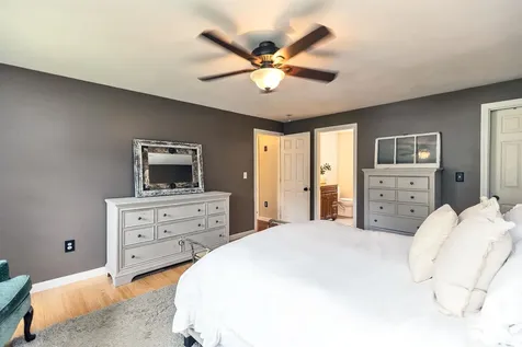 22 Sarah Drive Merrimack NH 03054