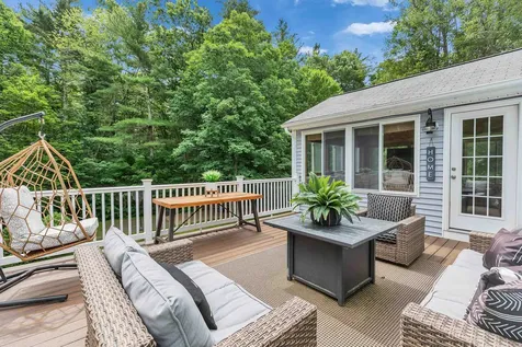 22 Sarah Drive Merrimack NH 03054