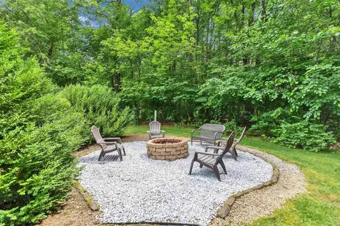 22 Sarah Drive Merrimack NH 03054