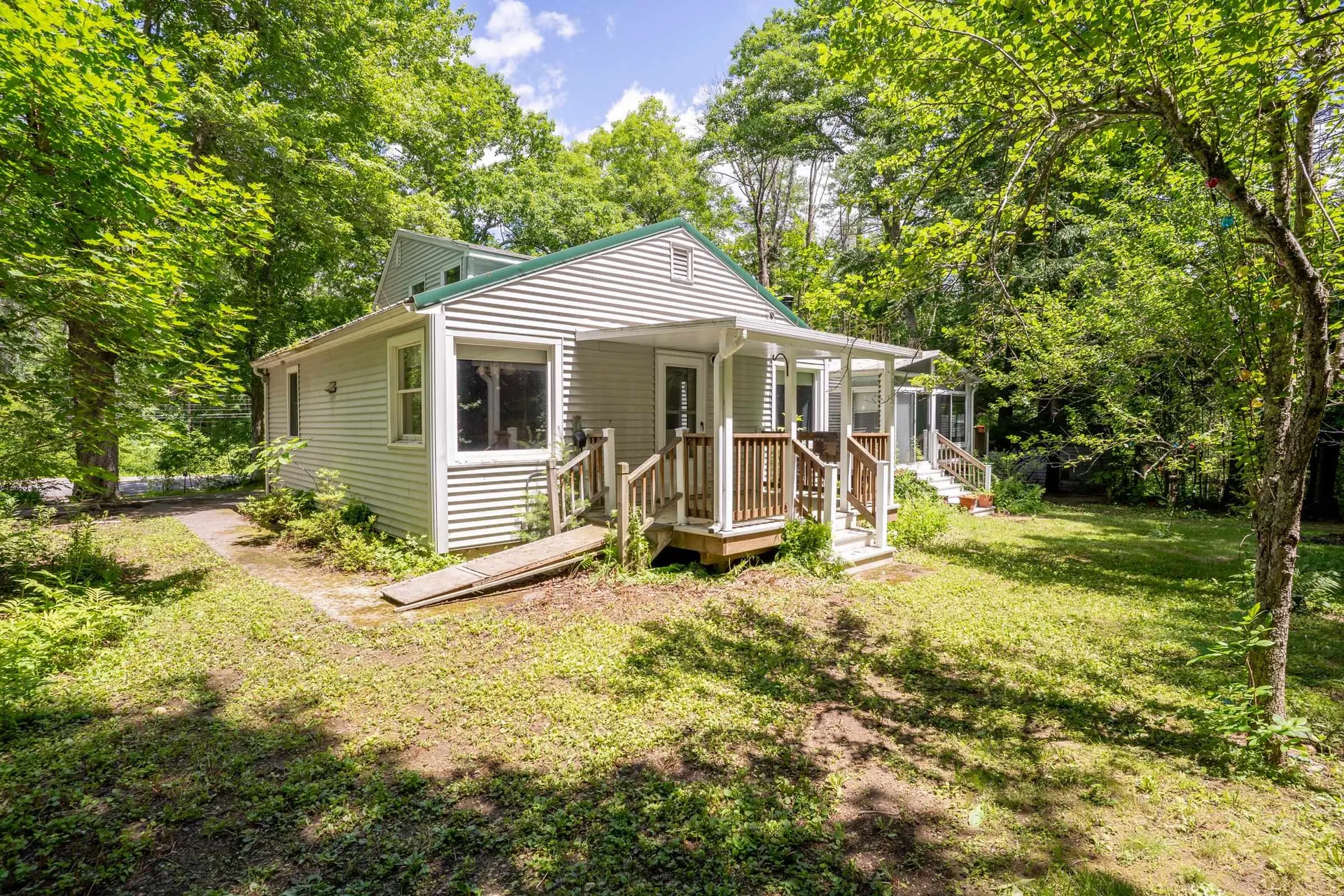42 Sherburne Road Lee NH 03861
