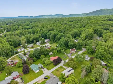 119 Nash Drive Wallingford VT 05773
