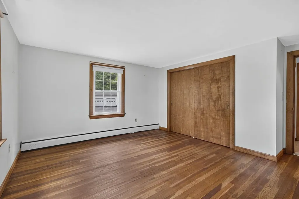 34 Harvey Way Hillsborough NH 03244