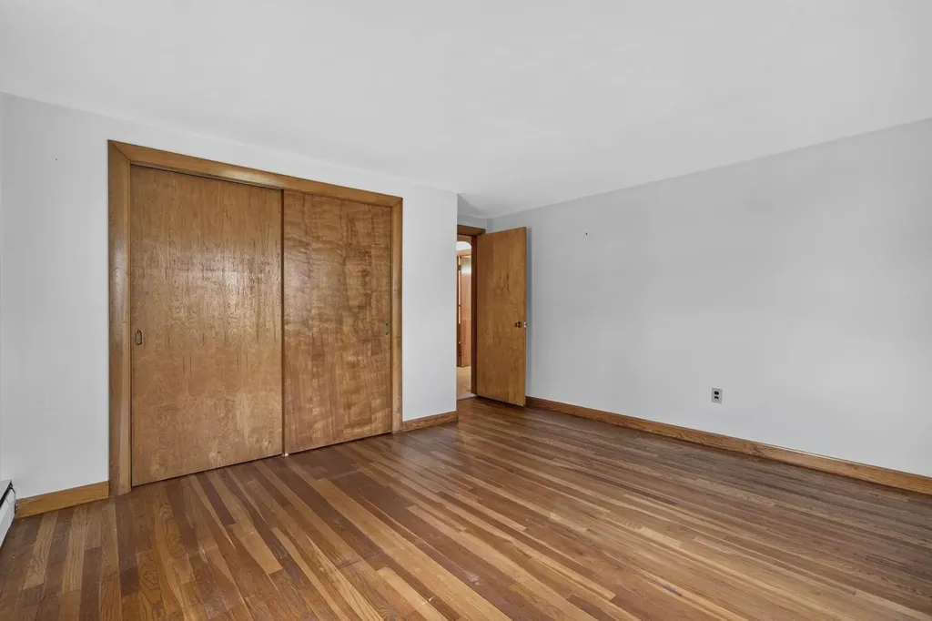 34 Harvey Way Hillsborough NH 03244