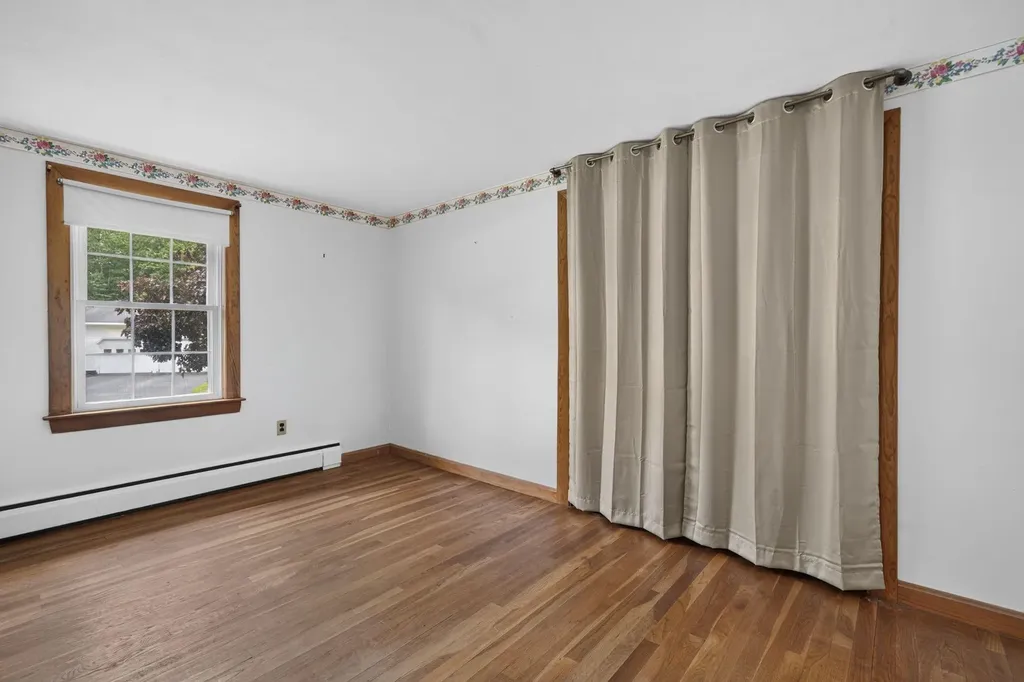 34 Harvey Way Hillsborough NH 03244