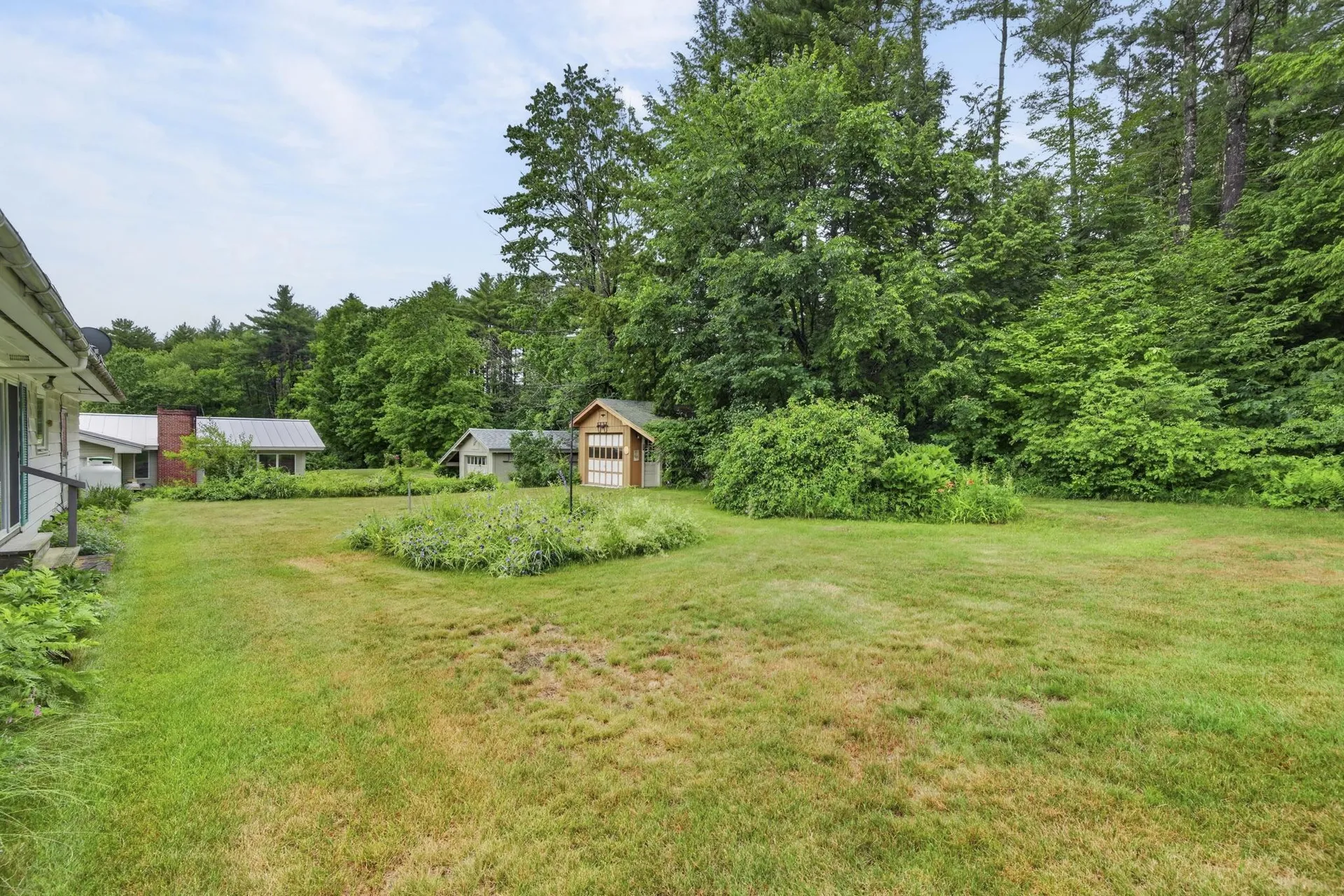 34 Harvey Way Hillsborough NH 03244