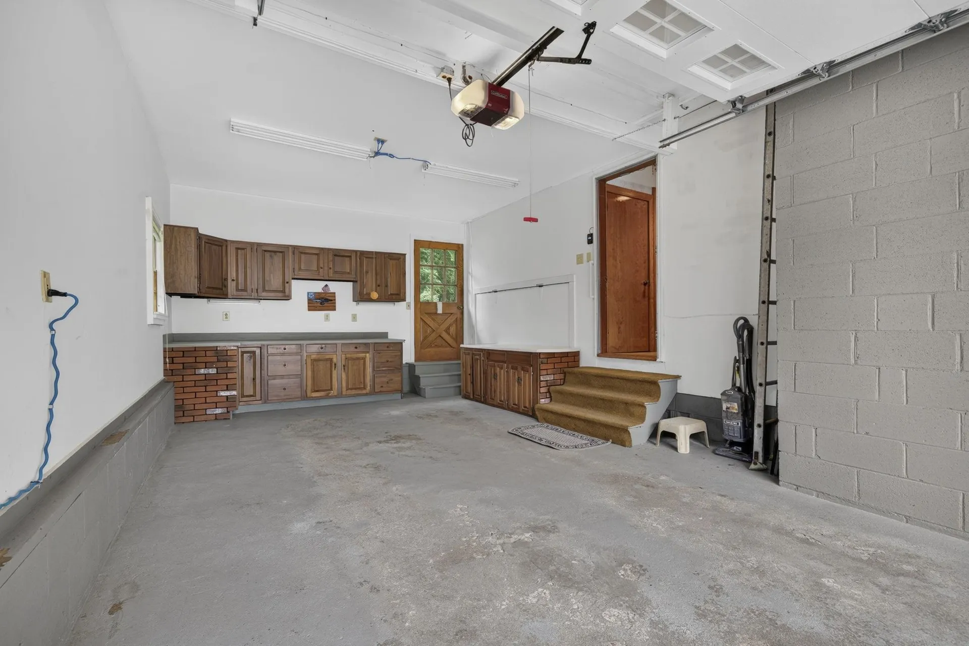 34 Harvey Way Hillsborough NH 03244