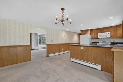 34 Harvey Way Hillsborough NH 03244