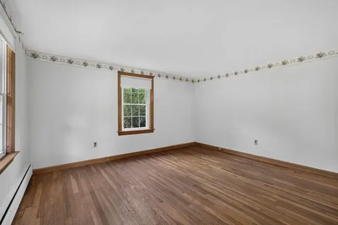 34 Harvey Way Hillsborough NH 03244