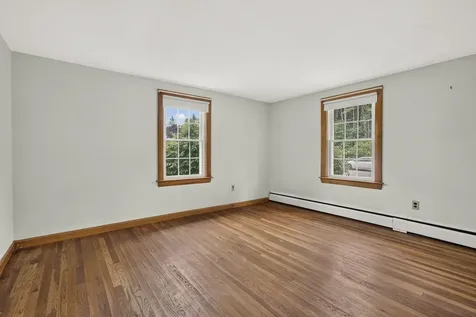 34 Harvey Way Hillsborough NH 03244