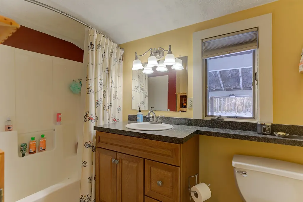 621 Kearsarge Road Conway NH 03860