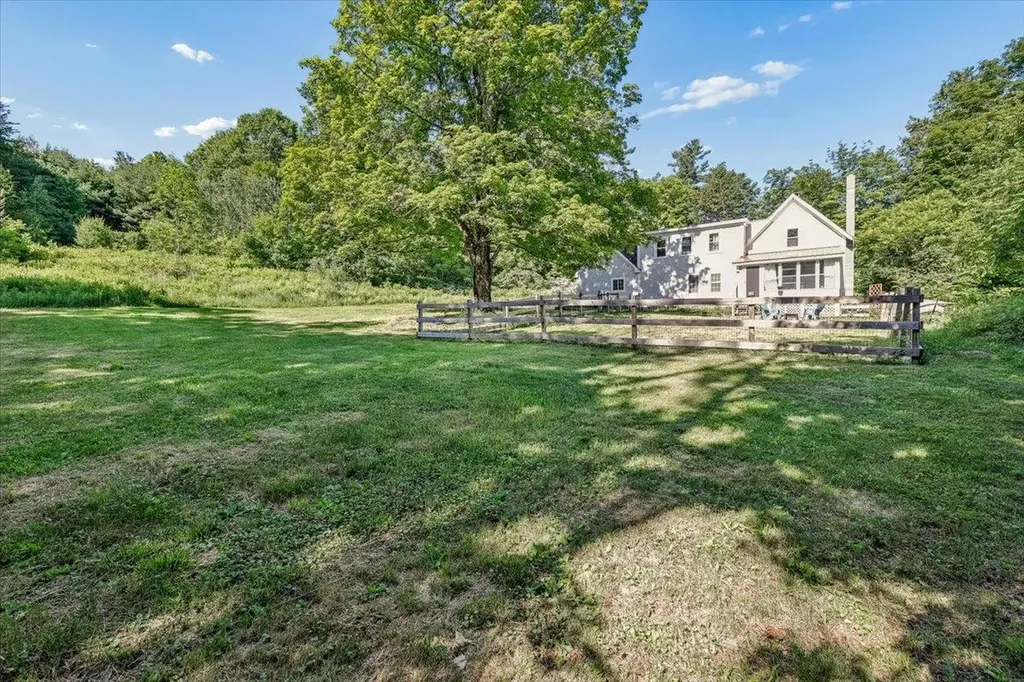 292 Buckley Road Weare NH 03281