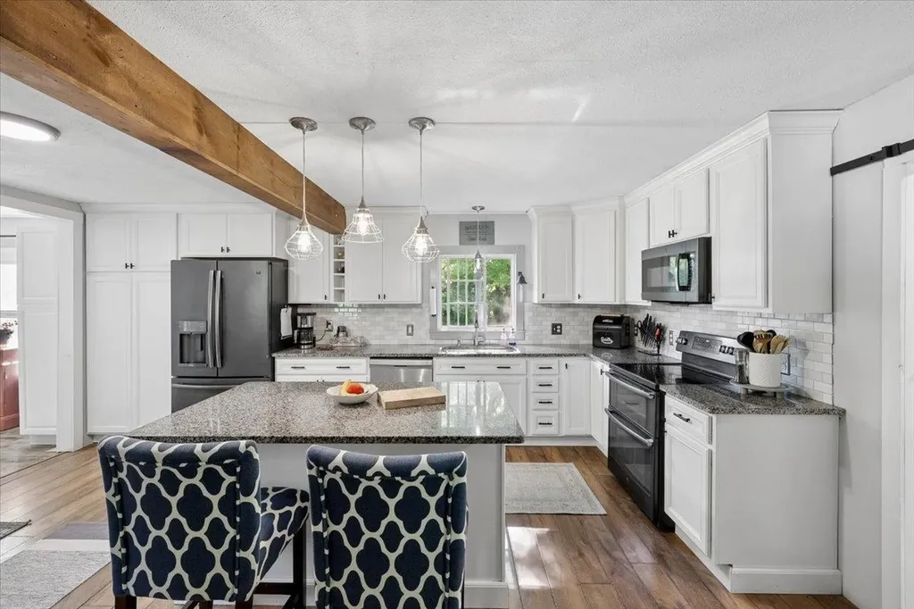 292 Buckley Road Weare NH 03281