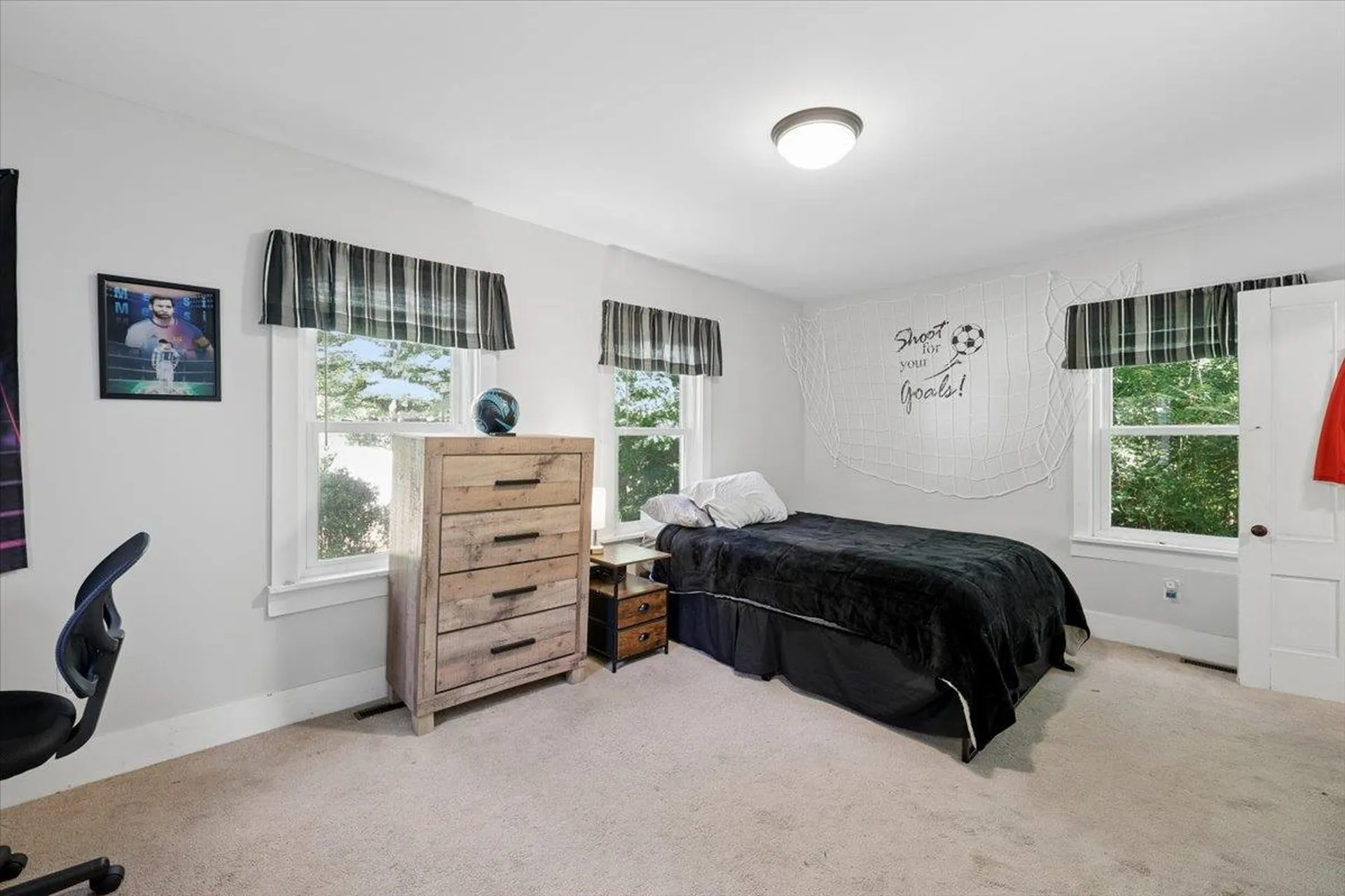292 Buckley Road Weare NH 03281