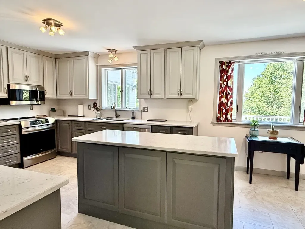 78 Wellington Drive Chesterfield NH 03462