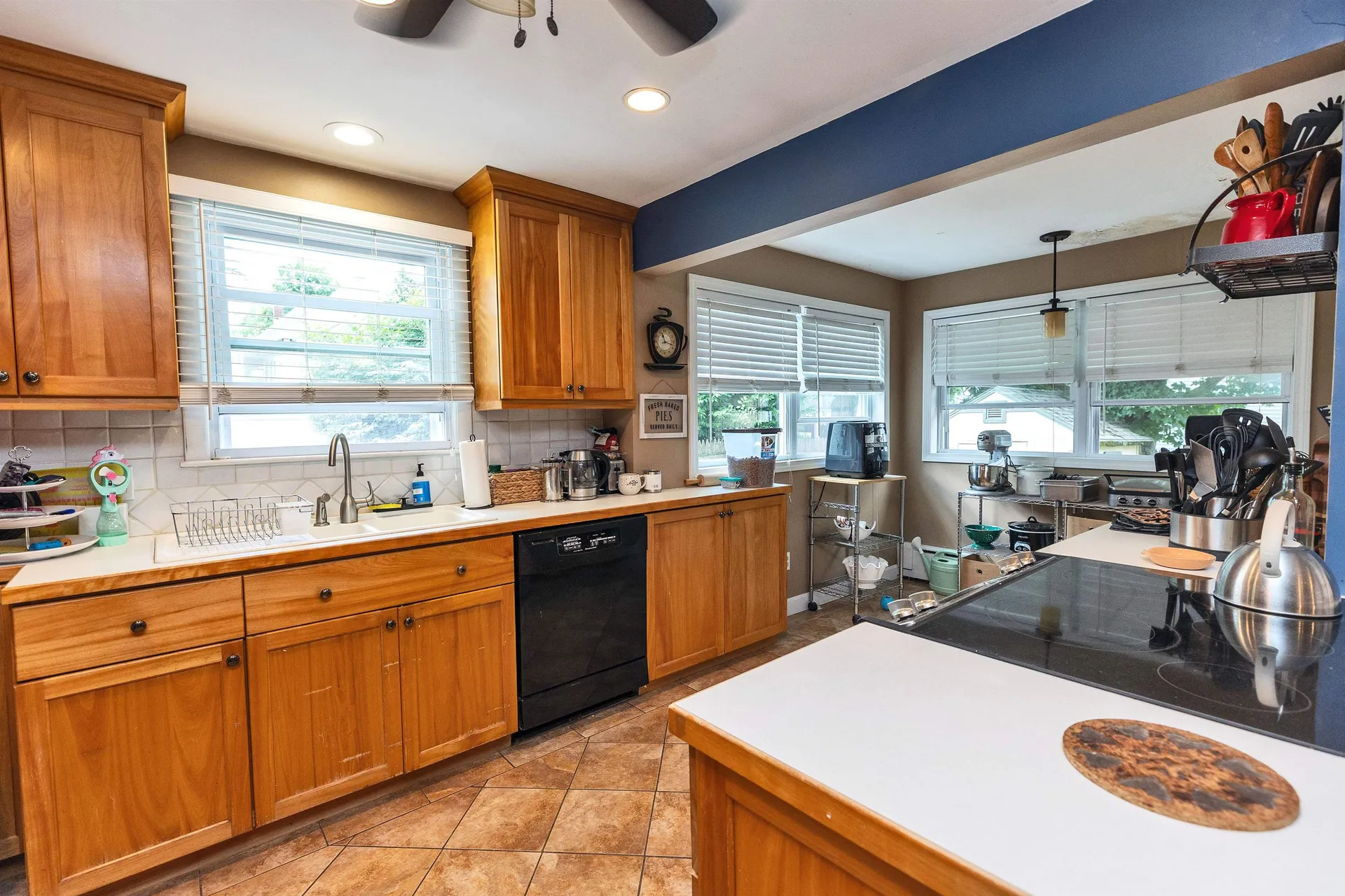 874 Belmont Street Manchester NH 03104