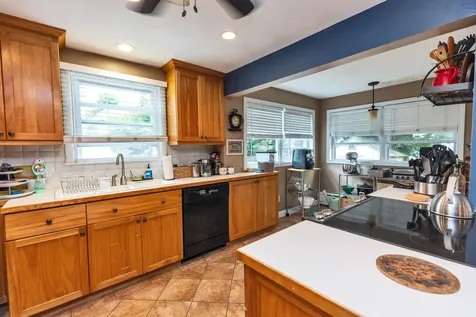 874 Belmont Street Manchester NH 03104