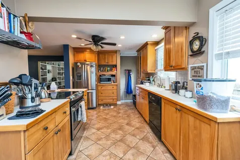 874 Belmont Street Manchester NH 03104