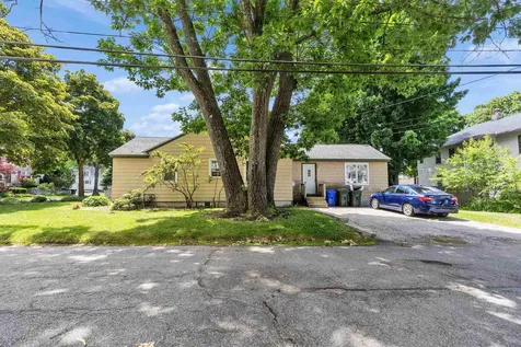 874 Belmont Street Manchester NH 03104