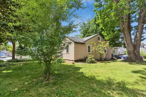 874 Belmont Street Manchester NH 03104