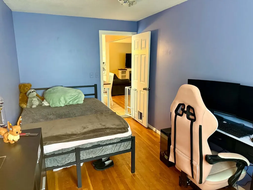 16 Edwin Avenue Claremont NH 03743