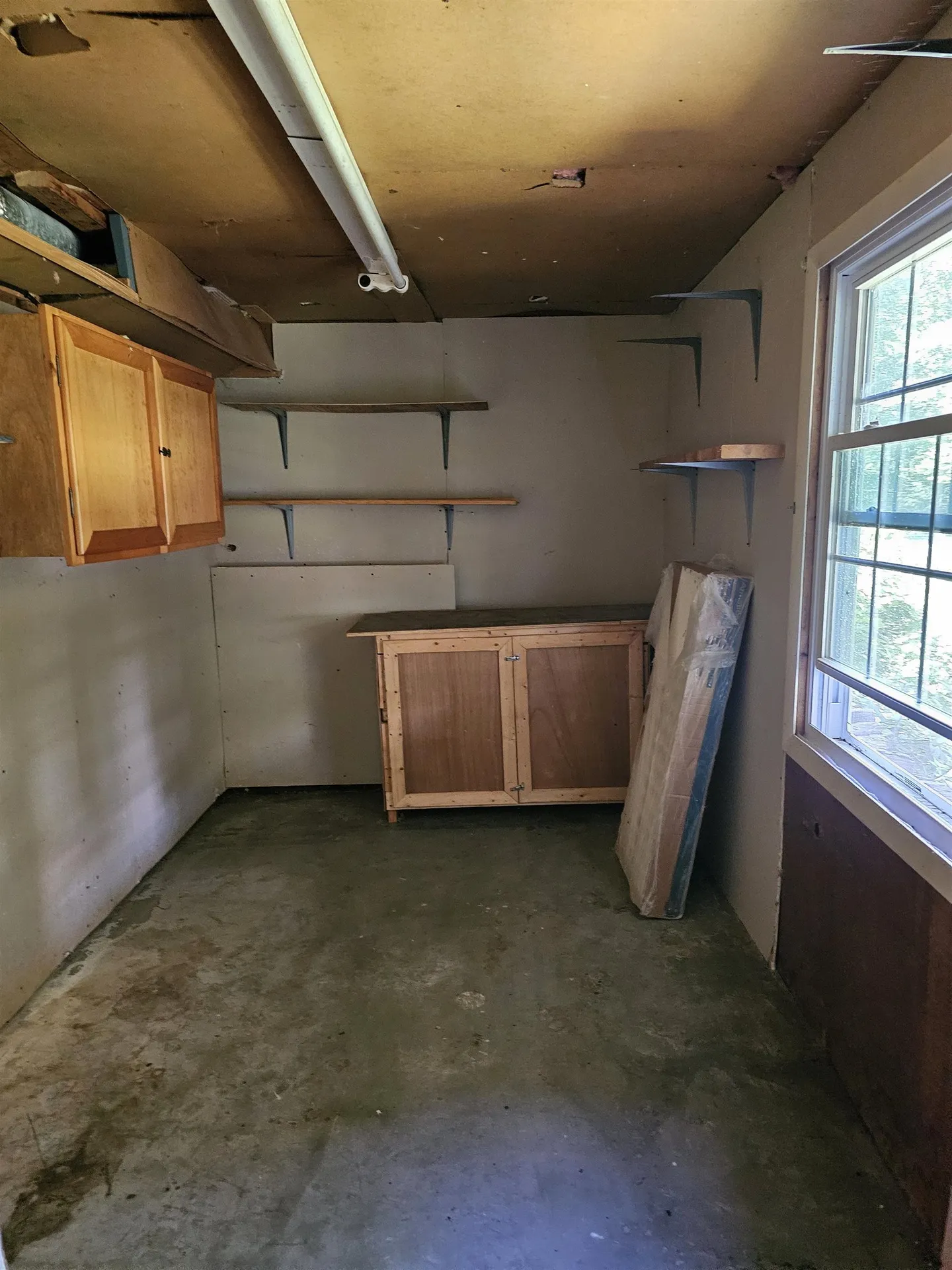 16 Edwin Avenue Claremont NH 03743