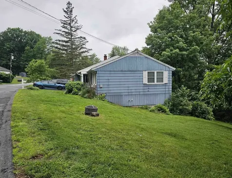 16 Edwin Avenue Claremont NH 03743