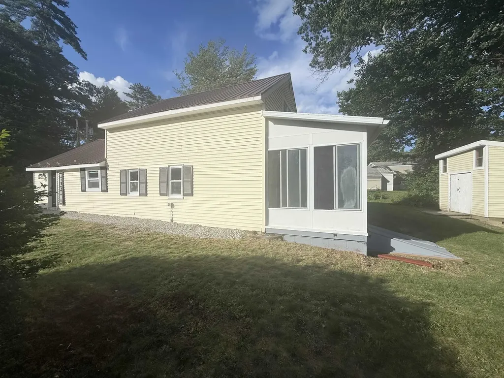 23 Boynton Road Meredith NH 03253