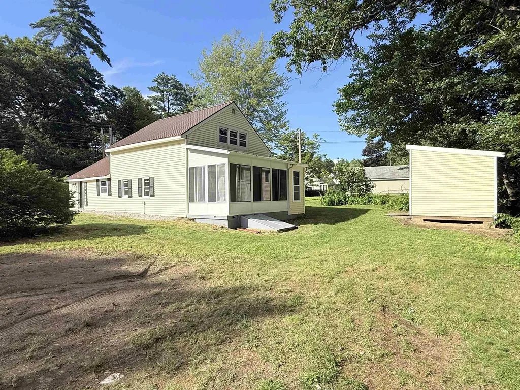 23 Boynton Road Meredith NH 03253