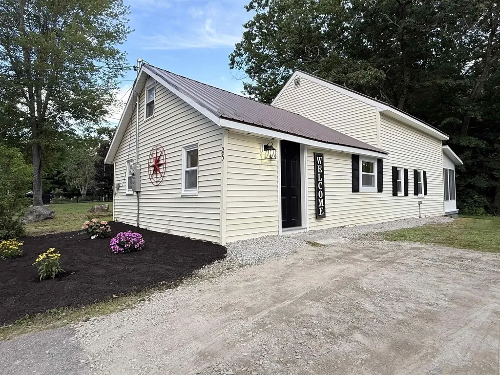 23 Boynton Road Meredith NH 03253
