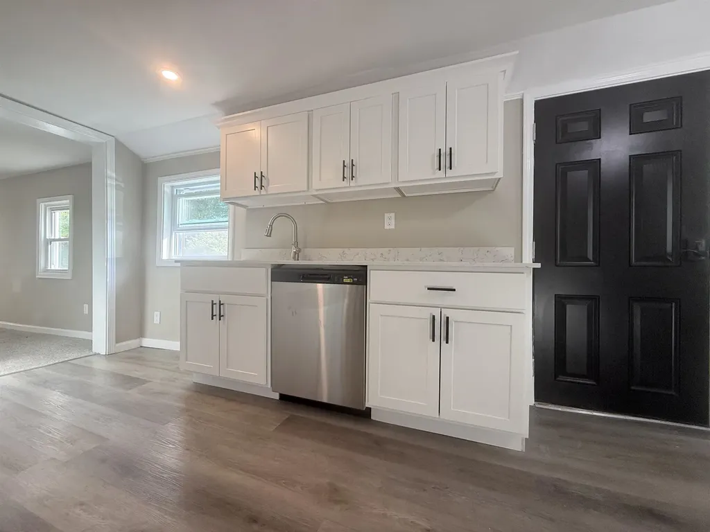 23 Boynton Road Meredith NH 03253