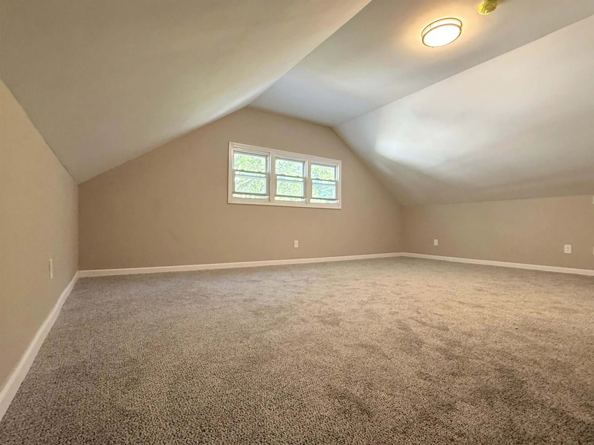 23 Boynton Road Meredith NH 03253