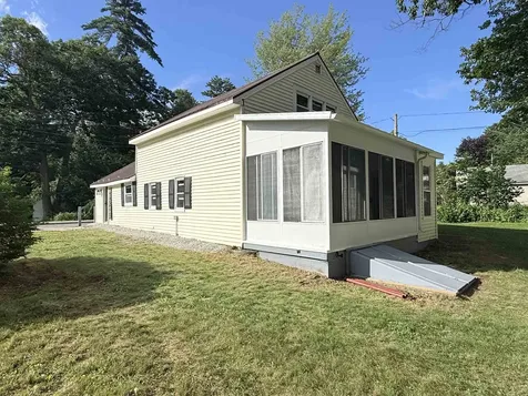 23 Boynton Road Meredith NH 03253