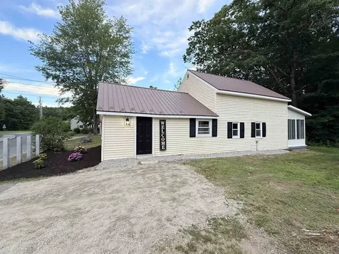 23 Boynton Road Meredith NH 03253