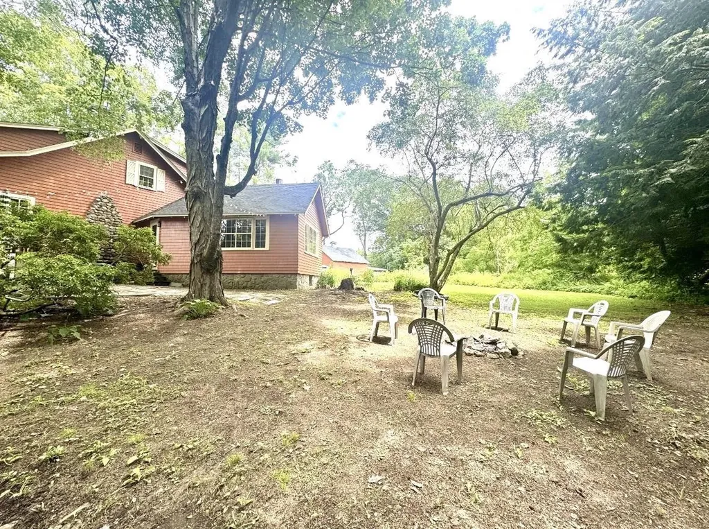 43 White Oaks Road Laconia NH 03246