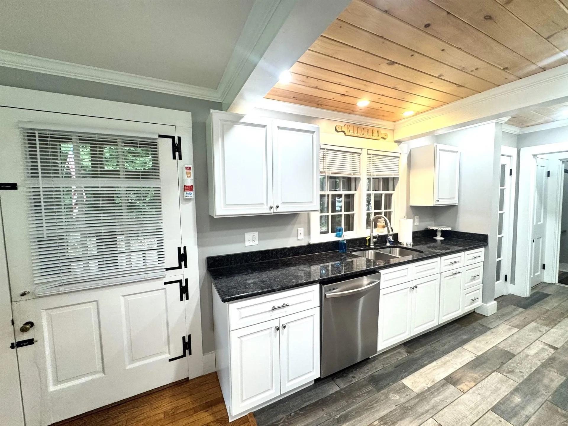 43 White Oaks Road Laconia NH 03246