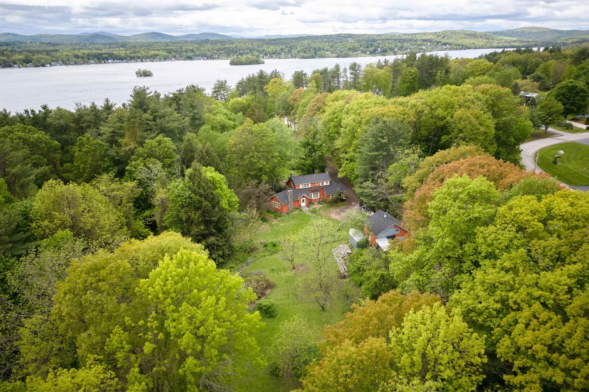 43 White Oaks Road Laconia NH 03246