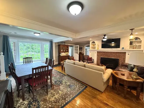 43 White Oaks Road Laconia NH 03246