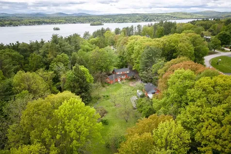 43 White Oaks Road Laconia NH 03246