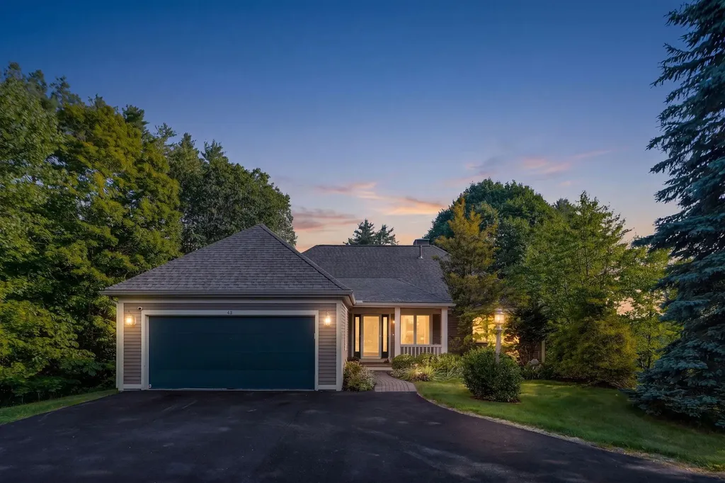 43 Berrill Farms Lane Hanover NH 03755