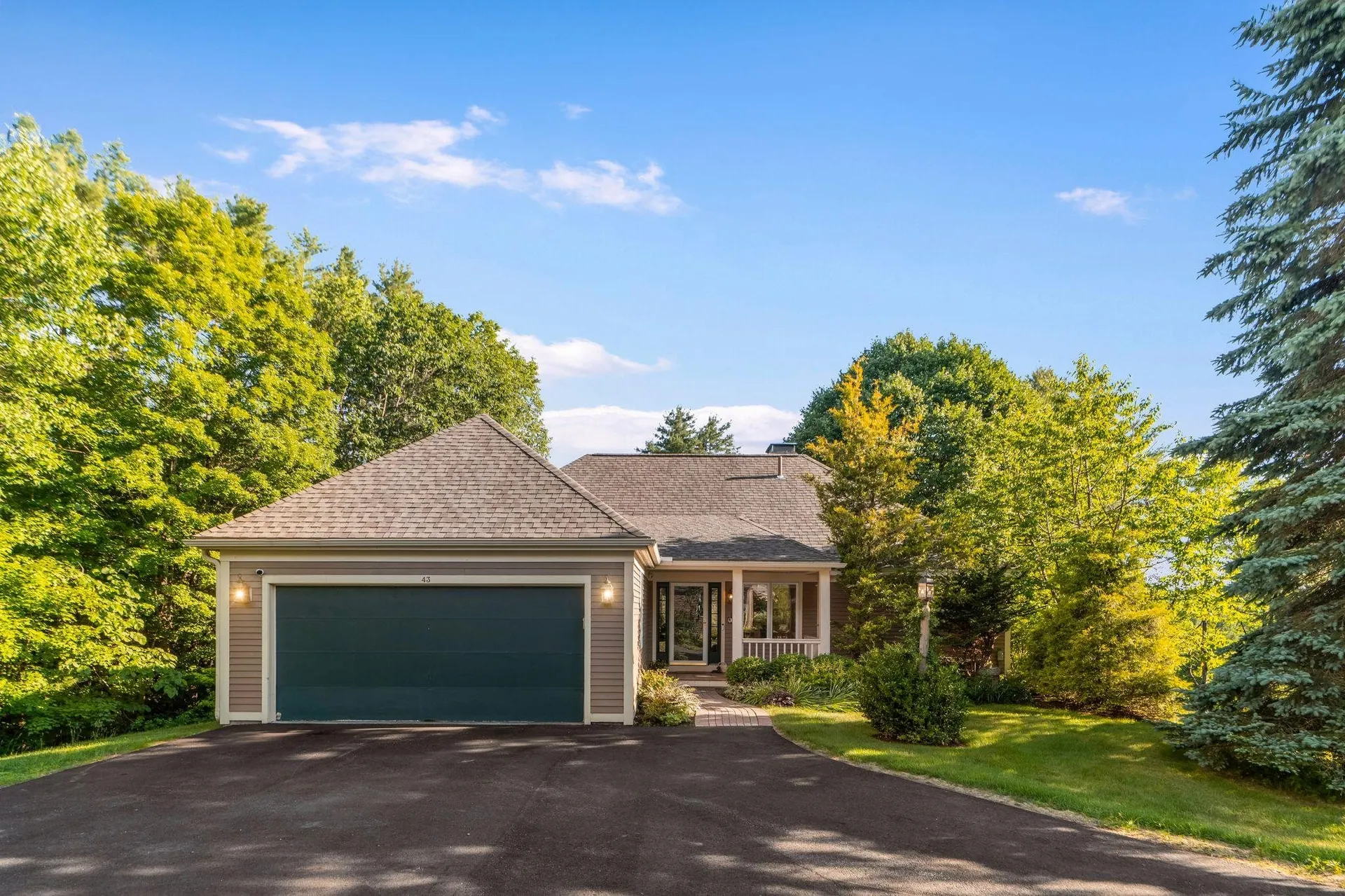 43 Berrill Farms Lane Hanover NH 03755