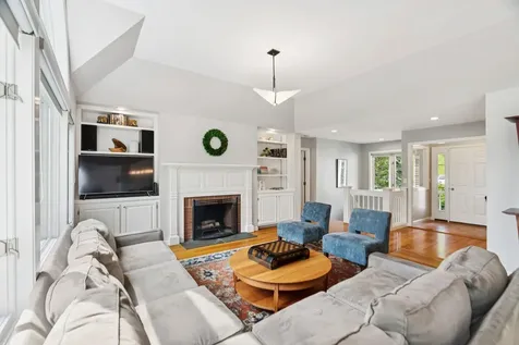 43 Berrill Farms Lane Hanover NH 03755