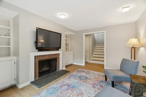 43 Berrill Farms Lane Hanover NH 03755