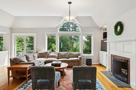 43 Berrill Farms Lane Hanover NH 03755
