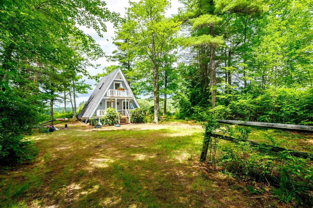 14 Sandy Cove Road Rindge NH 03461