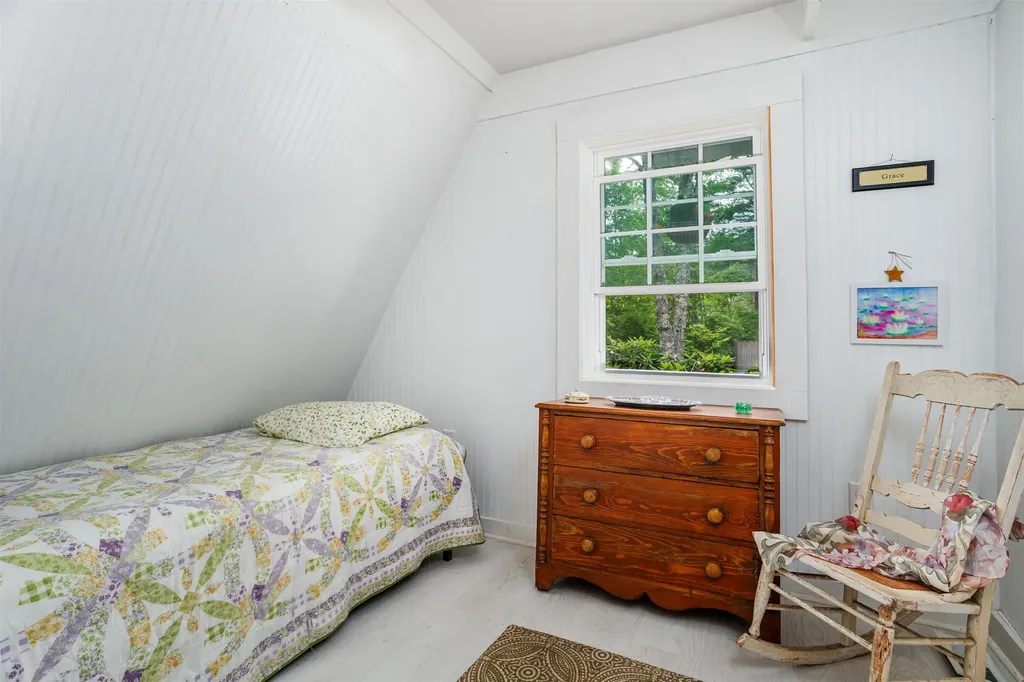 14 Sandy Cove Road Rindge NH 03461