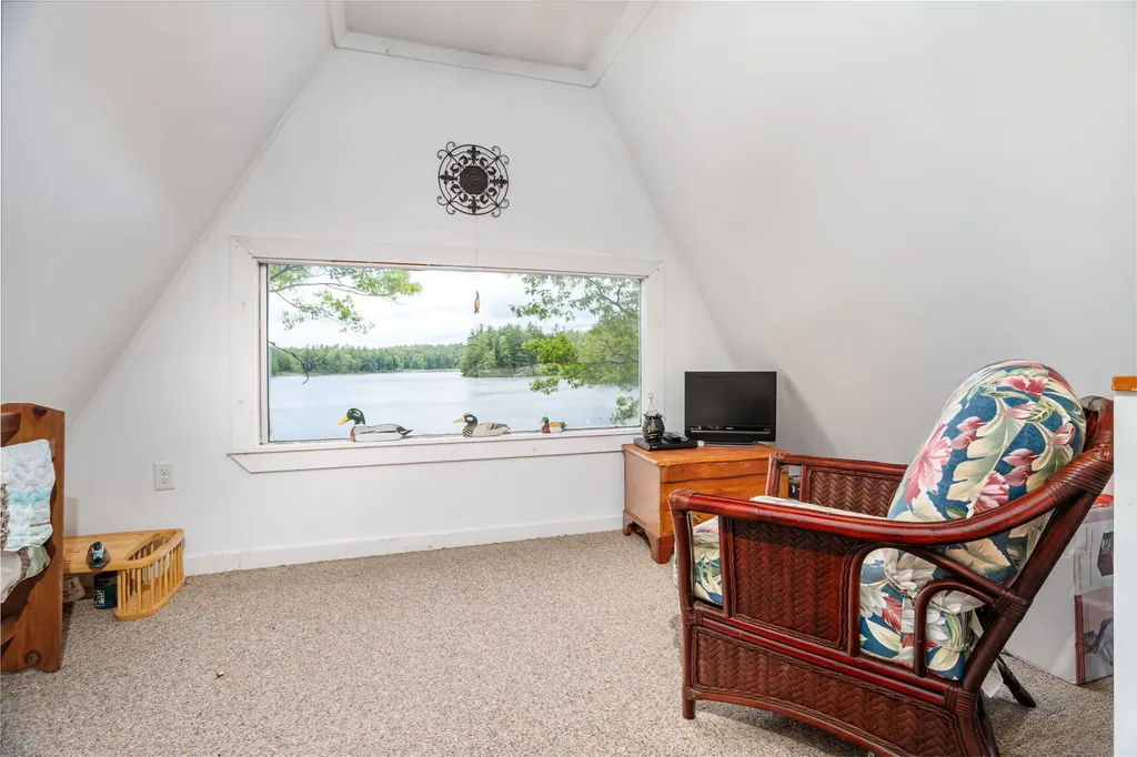 14 Sandy Cove Road Rindge NH 03461